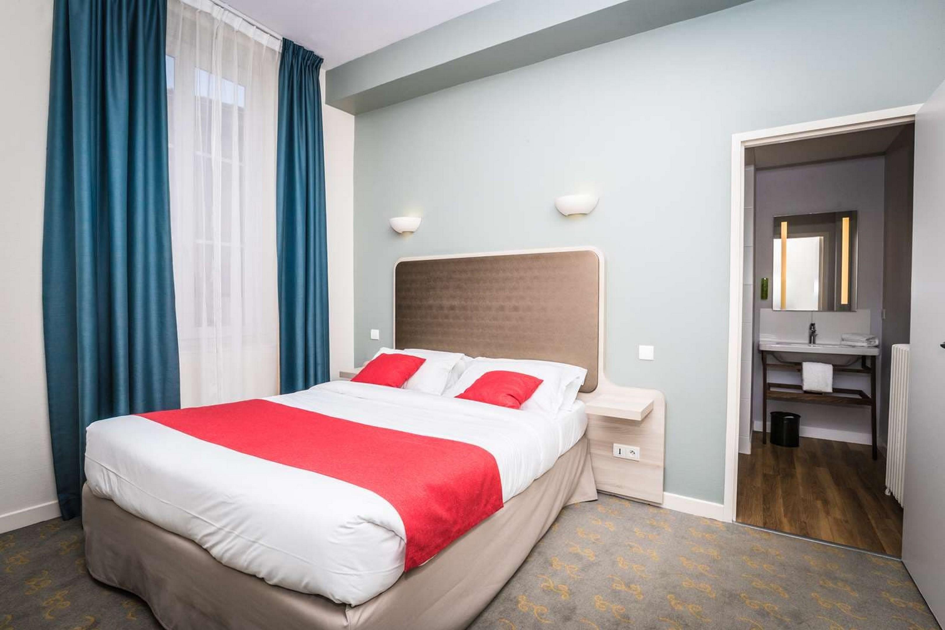 Hotel Western De France 3*